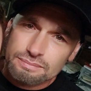 Meet your Posher, Tom